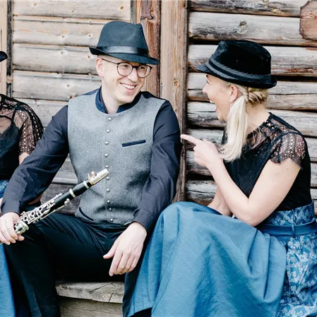 Die drei Musiker von "Die Hoameligen"